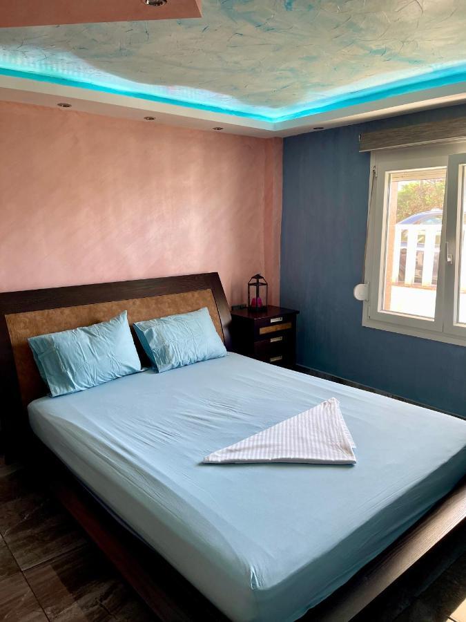 Νέα Μεσσαγγαλα Luxury Suite By Makhome No 2 Nea Mesagkala Ngoại thất bức ảnh