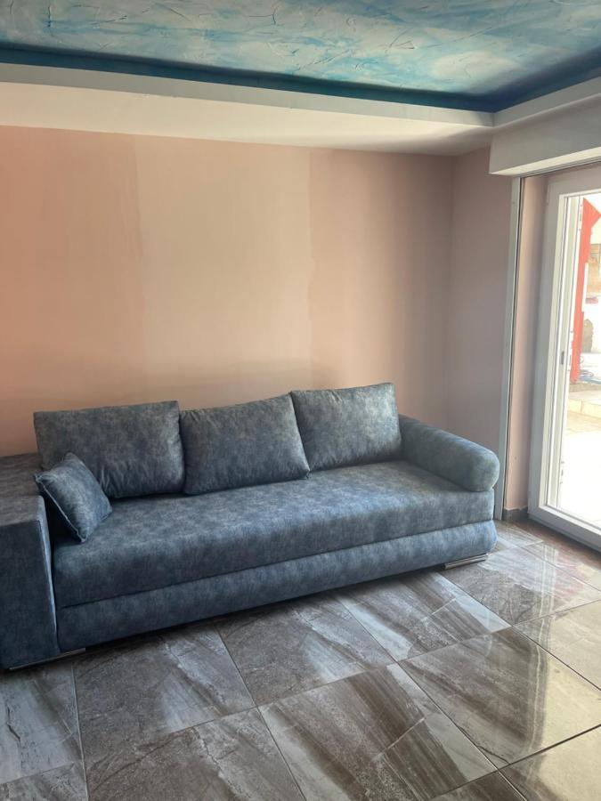 Νέα Μεσσαγγαλα Luxury Suite By Makhome No 2 Nea Mesagkala Ngoại thất bức ảnh
